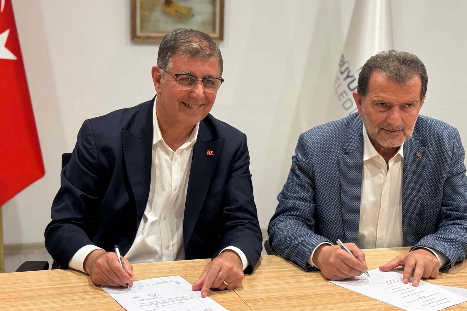 İZDENİZ’de imzalar atıldı